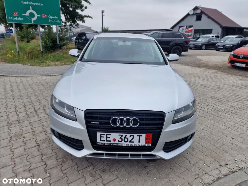 Audi A4 Avant 2.0 TDI DPF quattro - 4