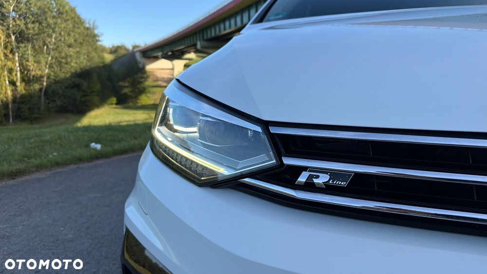 Volkswagen Touran 1.8 TSI (BlueMotion Technology) DSG Highline - 28