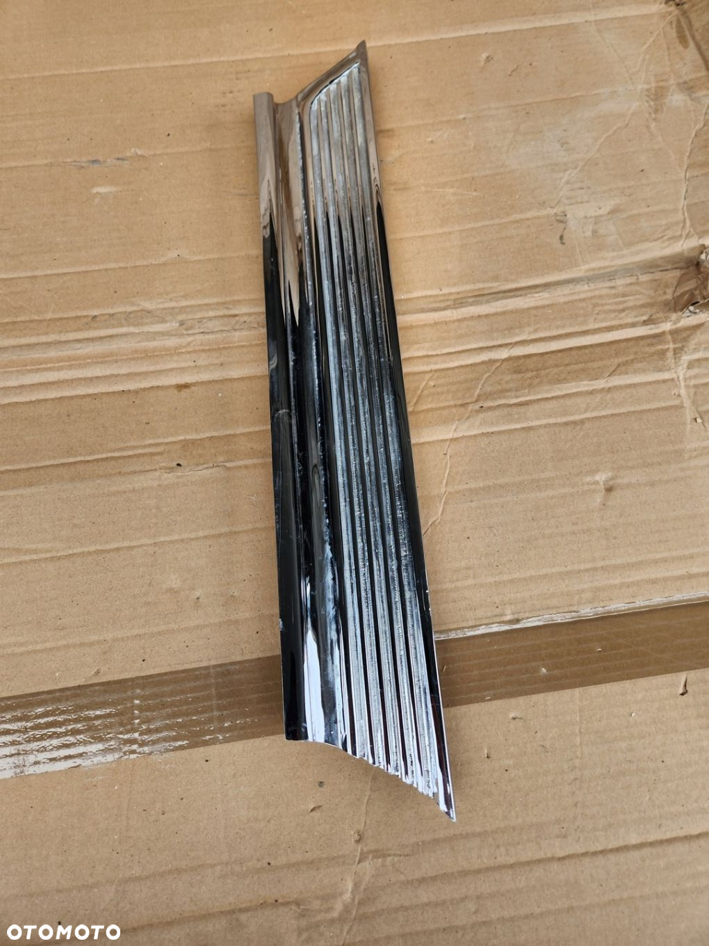 LISTWY LISTWA PROGOWA CHROM CHRYSLER 300 K 1964 - 4