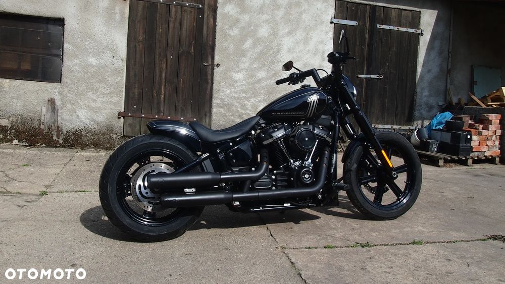 Harley-Davidson Softail Standard - 16