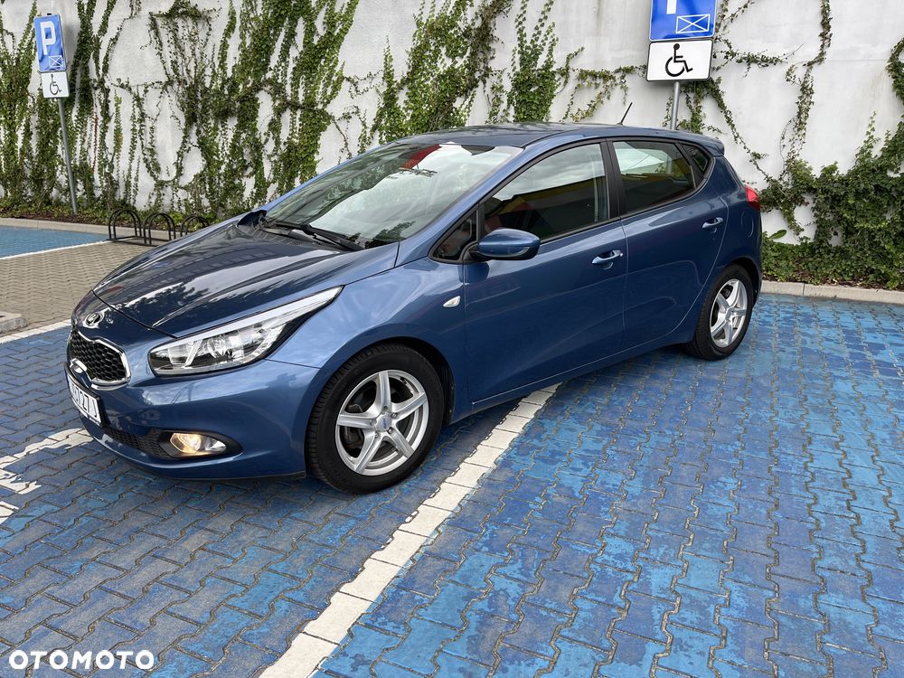 Kia Ceed - 1