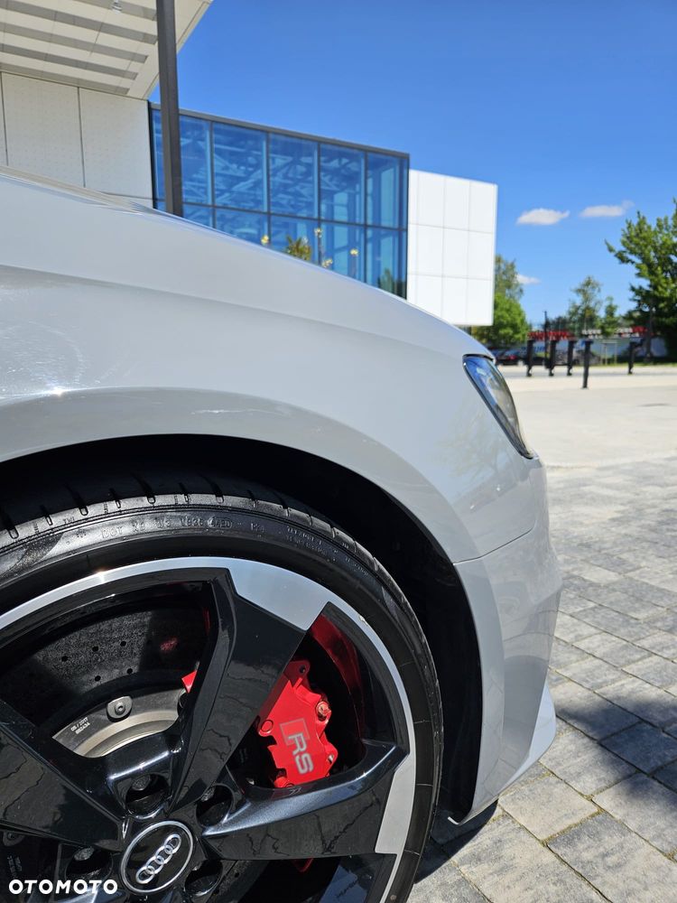 Audi RS3 Sportback Standard - 11