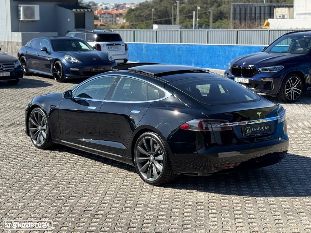 Tesla Model S Standard - 8