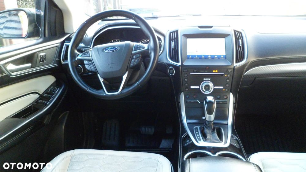 Ford Edge 2.0 TDCi Bi-Turbo 4x4 Vignale - 32