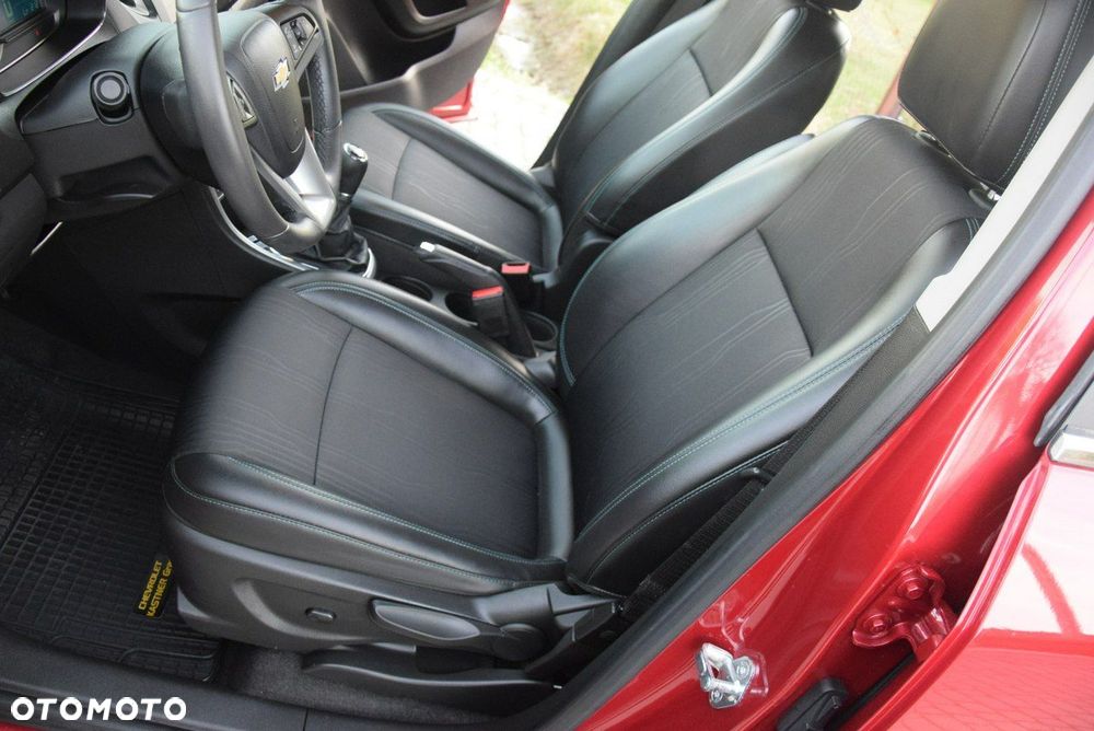 Chevrolet Trax 1.4 T LT AWD - 35