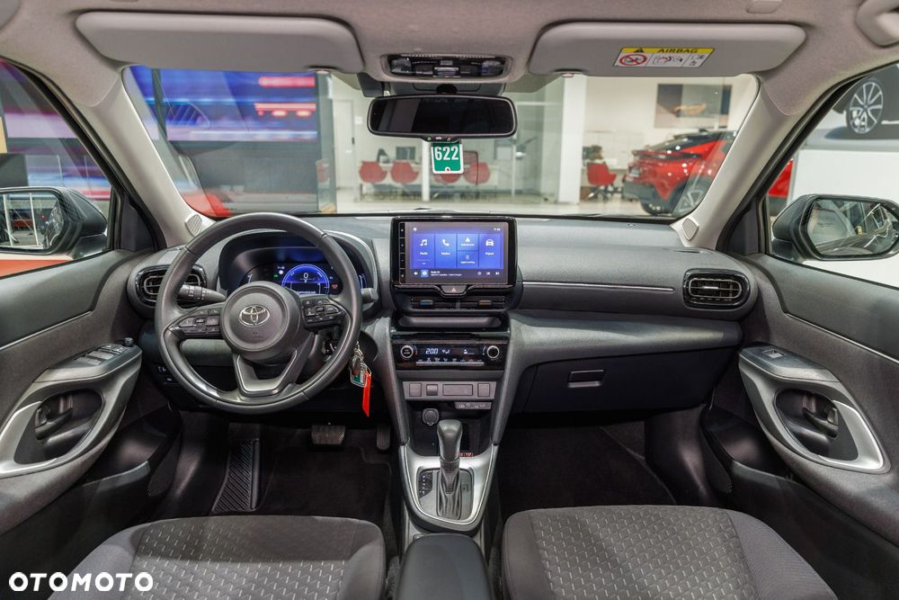 Toyota Yaris Cross - 25