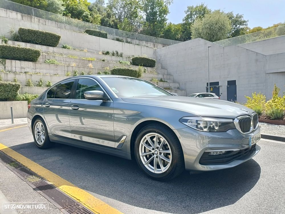 BMW 530 d xDrive Line Luxury Auto - 10