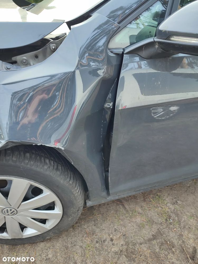 Volkswagen Golf 1.6 TDI (BlueMotion Technology) Comfortline - 26