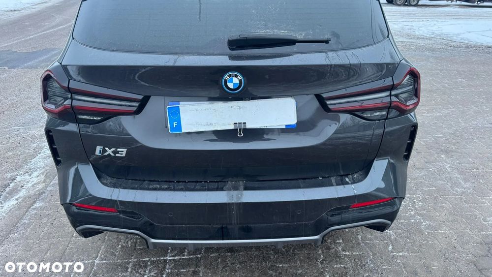 BMW iX3 80kWh Impressive - 15