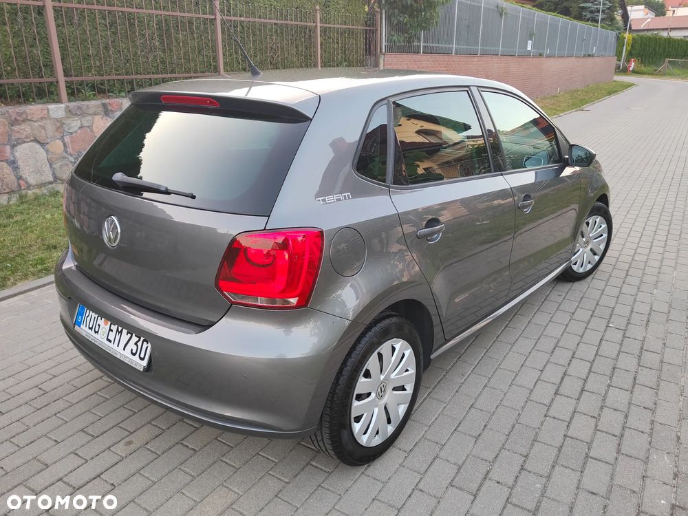 Volkswagen Polo - 11