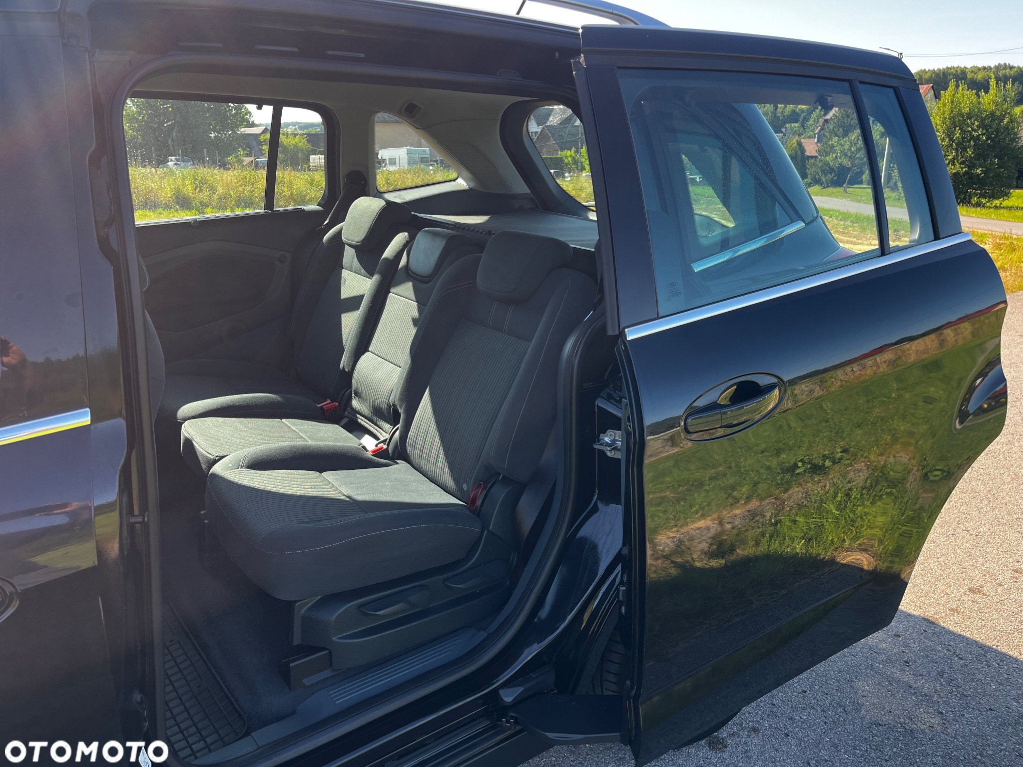 Ford C-MAX 1.6 EcoBoost Titanium - 15