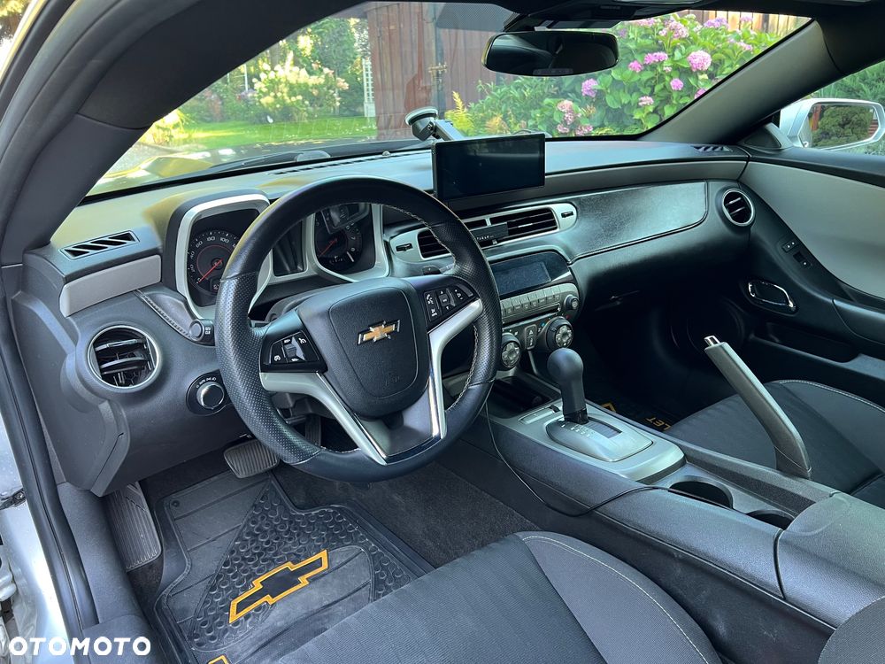 Chevrolet Camaro - 13