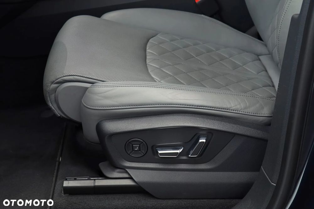 Audi Q8 55 TFSI mHEV Quattro Tiptronic - 21