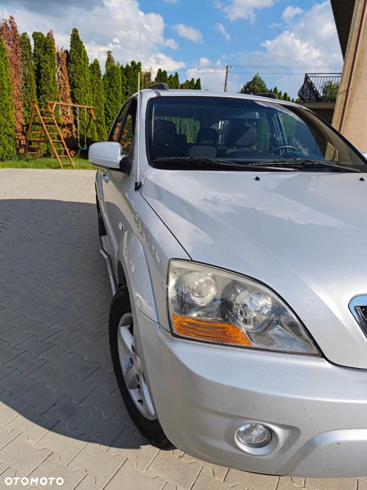 Kia Sorento - 4