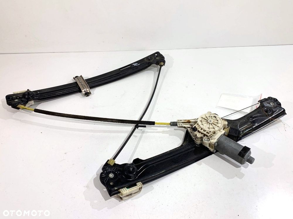 PODNOŚNIK SZYBY PRAWY PRZÓD  BMW X6 (E71, E72) 2007 - 2014 xDrive 35 i 225 kW [306 KM] benzyna - 1