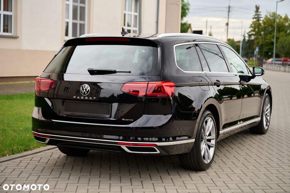 Volkswagen Passat 2.0 TDI 4Mot Elegance DSG - 13