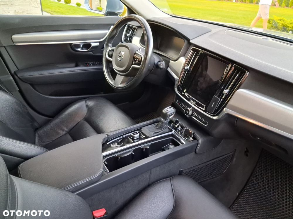 Volvo V90 T5 Momentum - 12