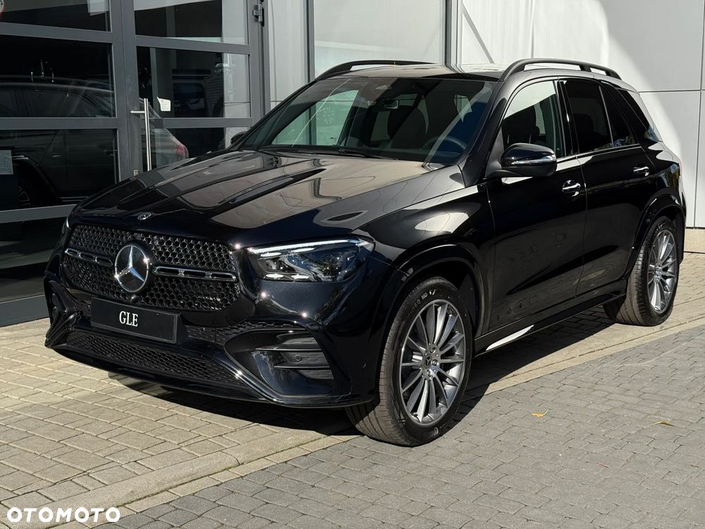 Mercedes-Benz GLE - 1