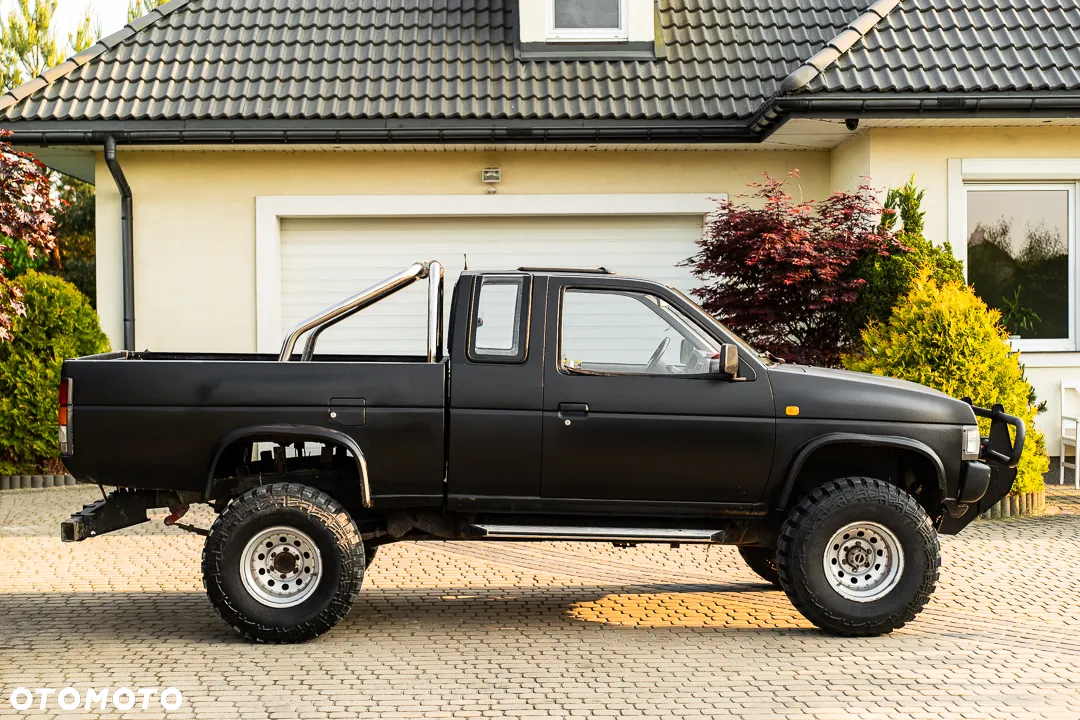 Nissan Pickup 2.5 TDi 4WD - 11