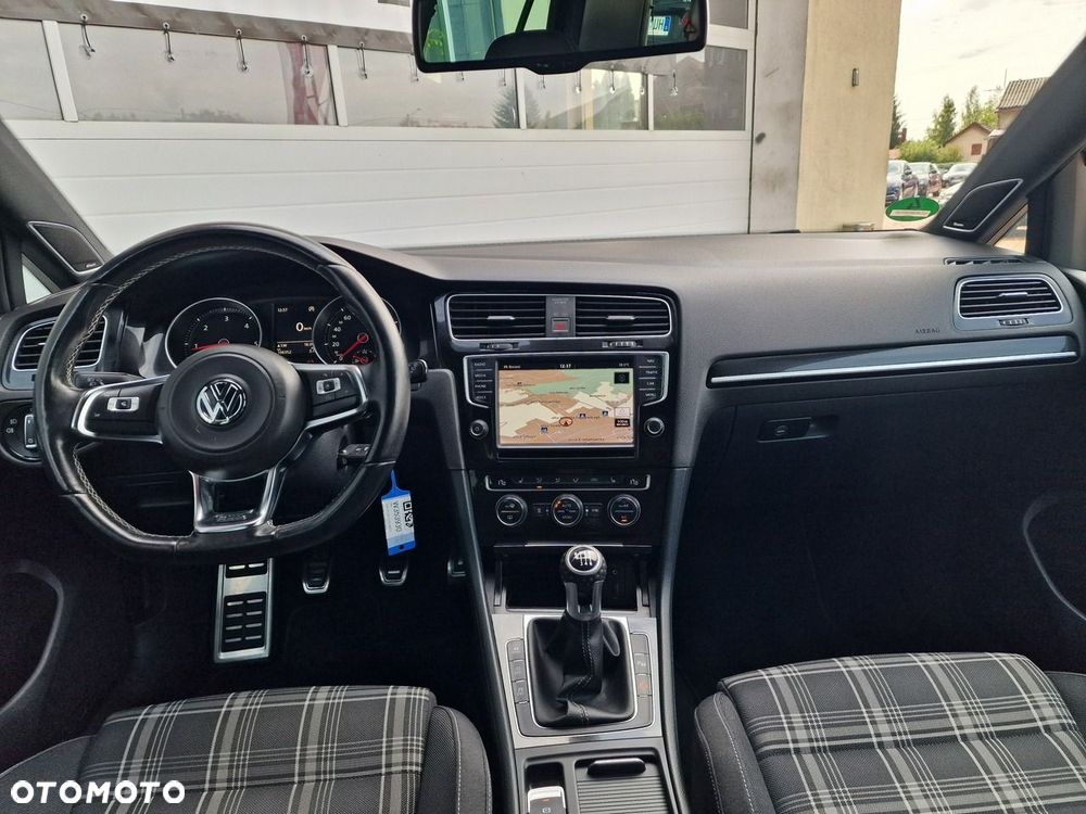 Volkswagen Golf 2015