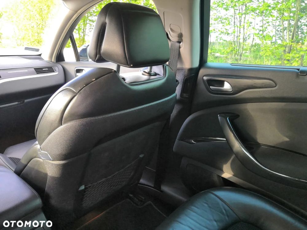 Citroën C5 2.0 HDi Exclusive - 35