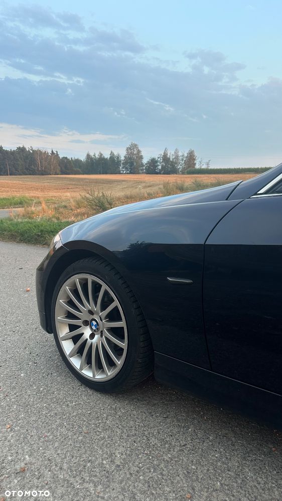 BMW Seria 3 320i - 14