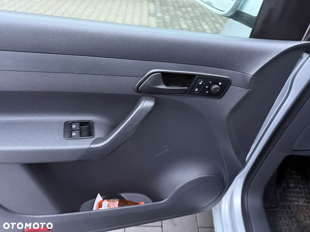 Volkswagen CADDY - 5