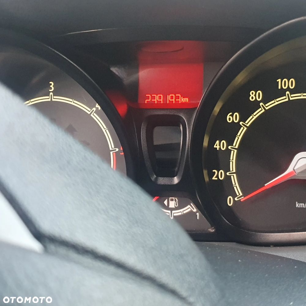 Ford Fiesta 1.6 TDCI Trend - 9