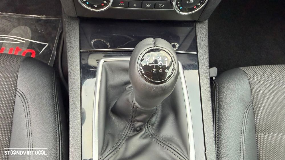 Mercedes-Benz C 220 CDI BE - 40
