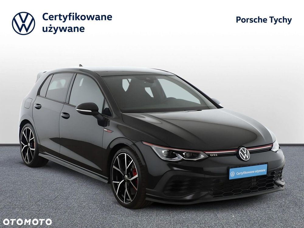 Volkswagen Golf - 24