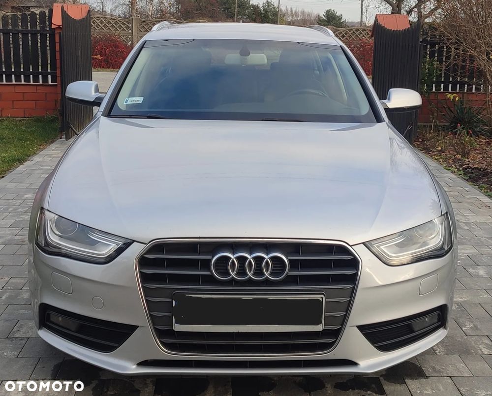 Audi A4 Avant - 1