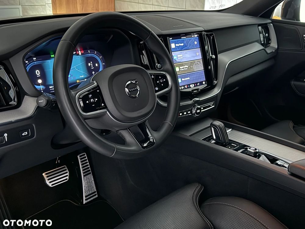 Volvo XC 60 B4 D AWD Plus Dark - 7