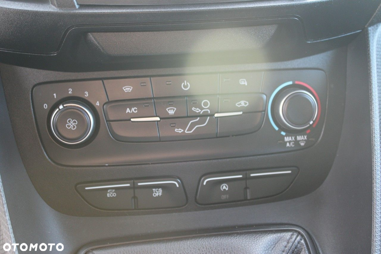 Ford Transit Connect - 21