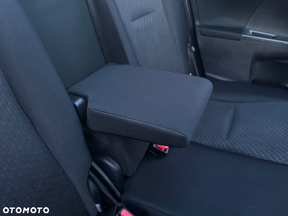 Toyota Verso S 1.33 Premium - 26