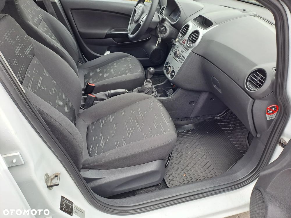 Opel Corsa Van 1.2 Benzyna Klima Fiat Panda Van - 12