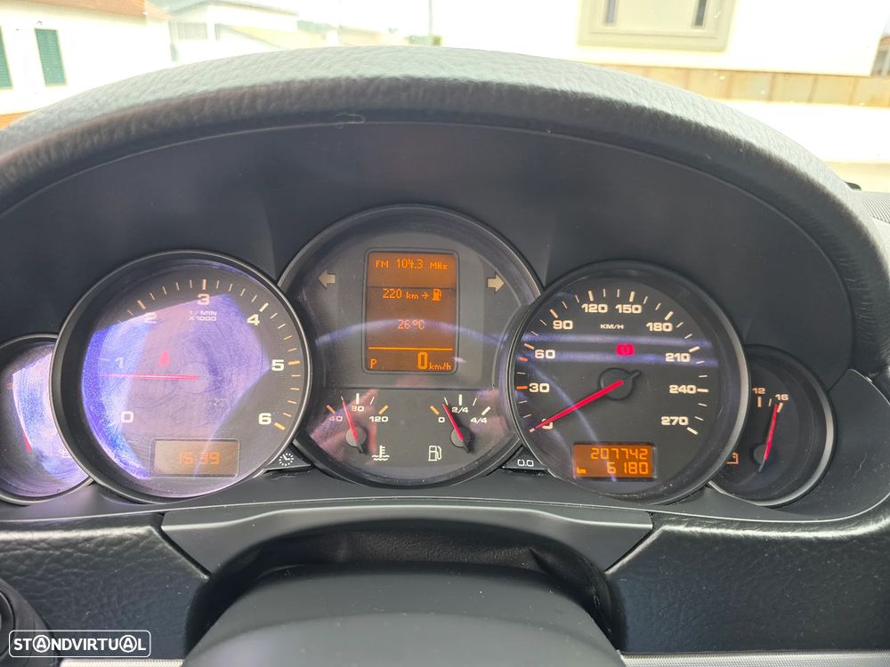 Porsche Cayenne Tiptronic S - 15