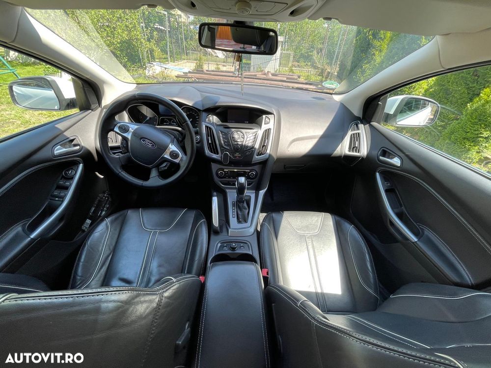 Ford Focus - 16