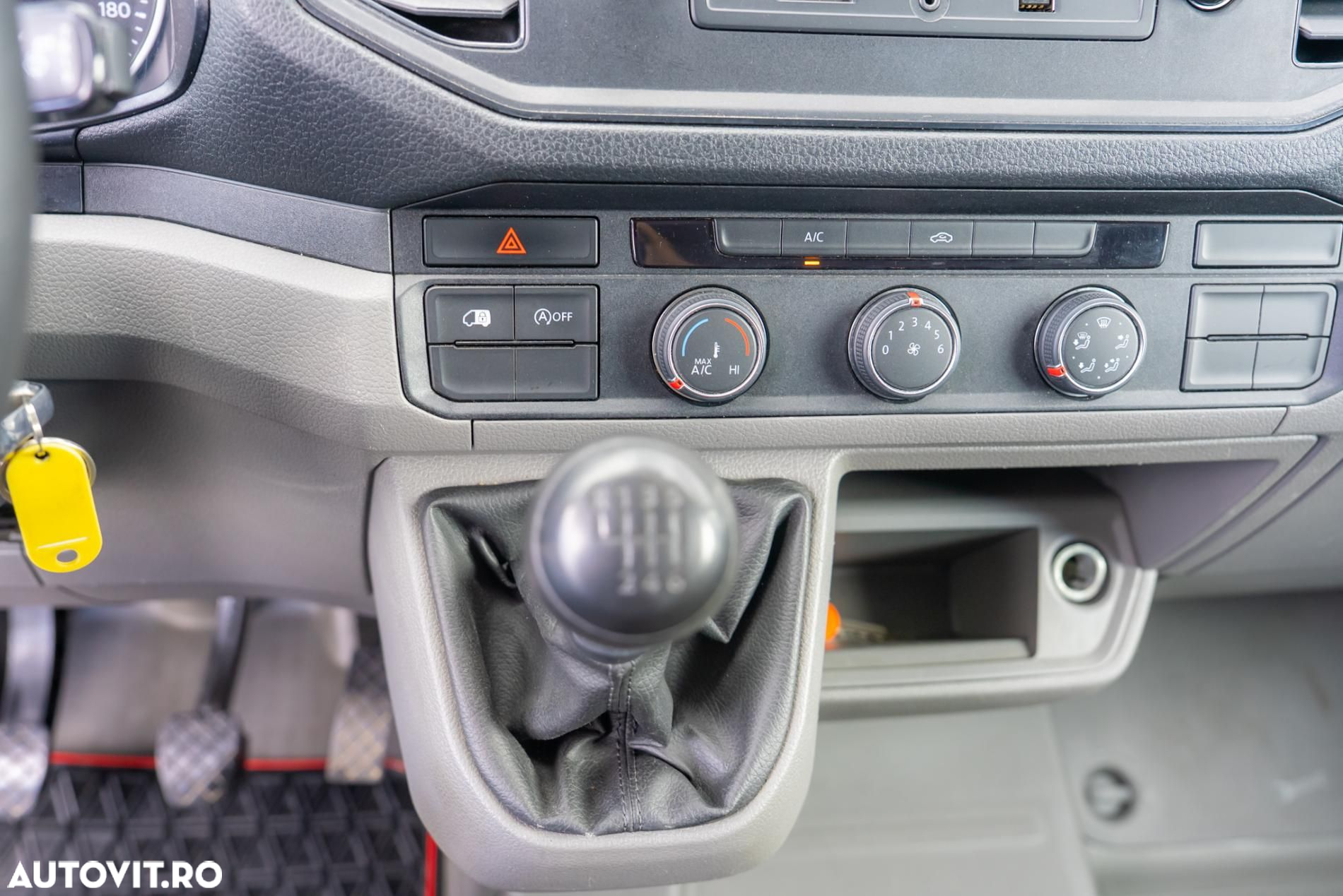 Volkswagen Crafter 35 TDI LR VA - 16