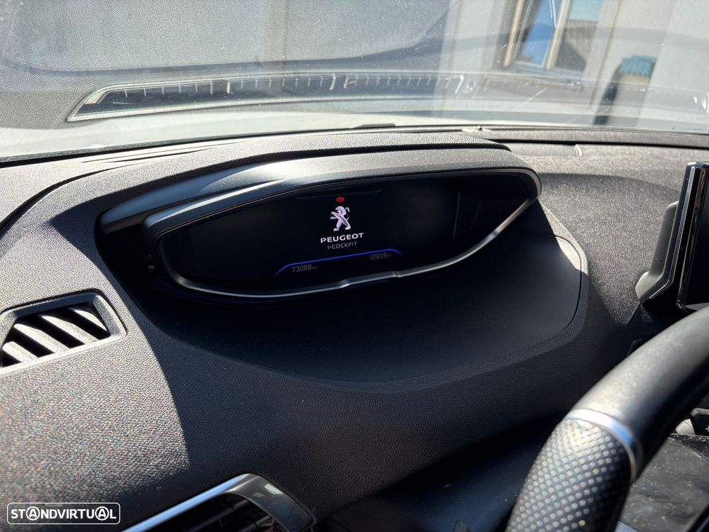 Peugeot 5008 1.5 BlueHDi GT EAT8 - 8