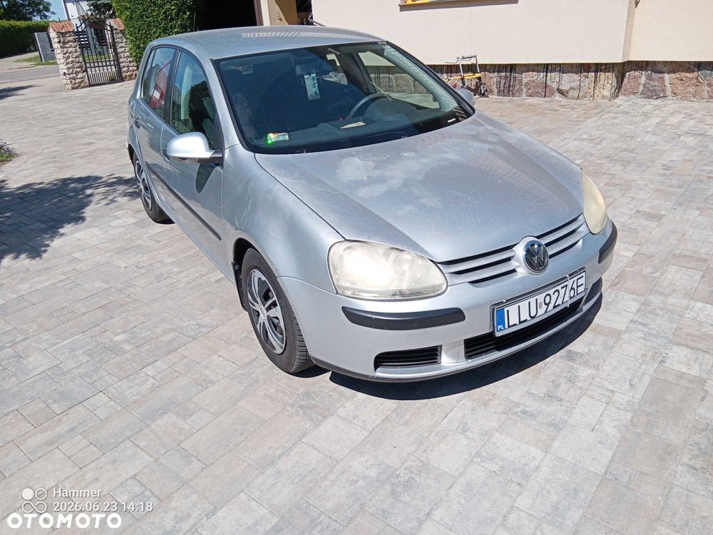 Volkswagen Golf - 1