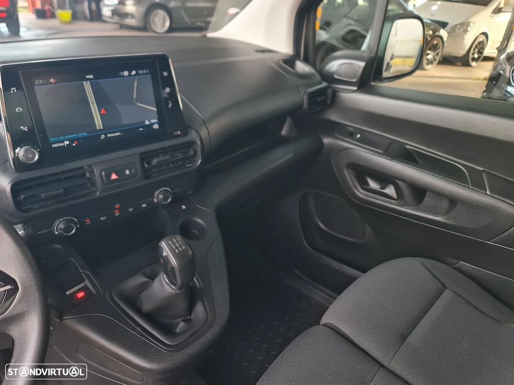 Peugeot PARTNER 1.6 HDI ASPHALT * GPS, AC, CÂMERA * C/IVA DEDUTÍVEL - 21
