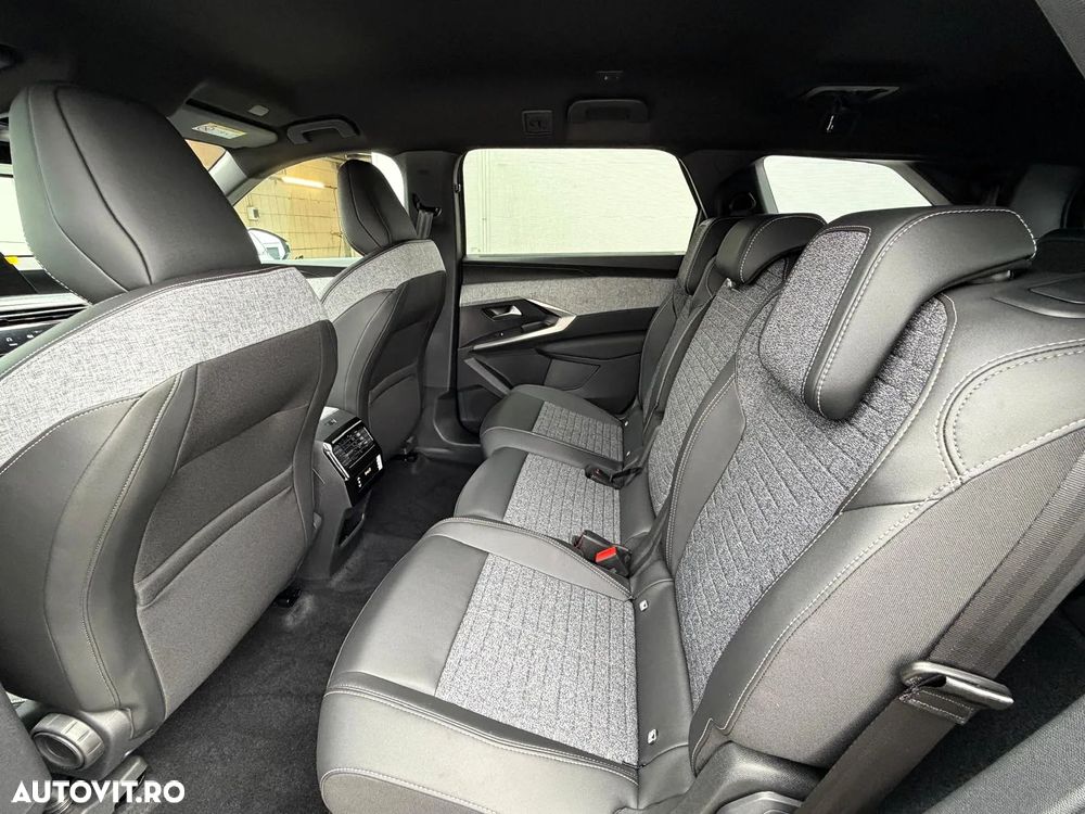 Peugeot 5008 1.2L Hybrid 145 e-DCS6 Allure - 13