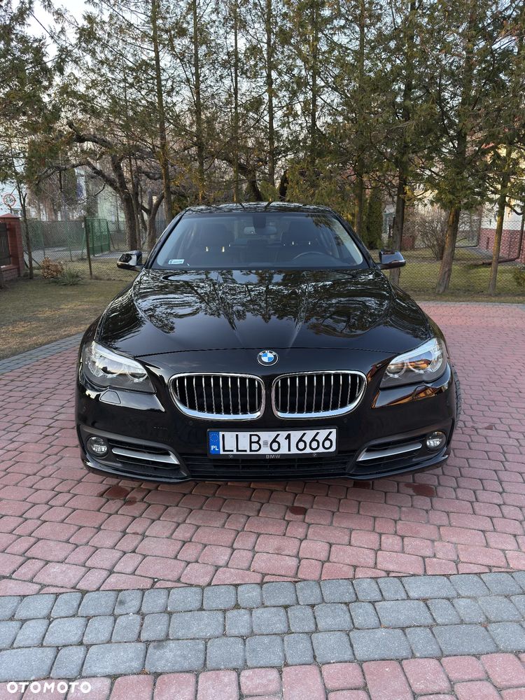 BMW Seria 5 528i xDrive - 5