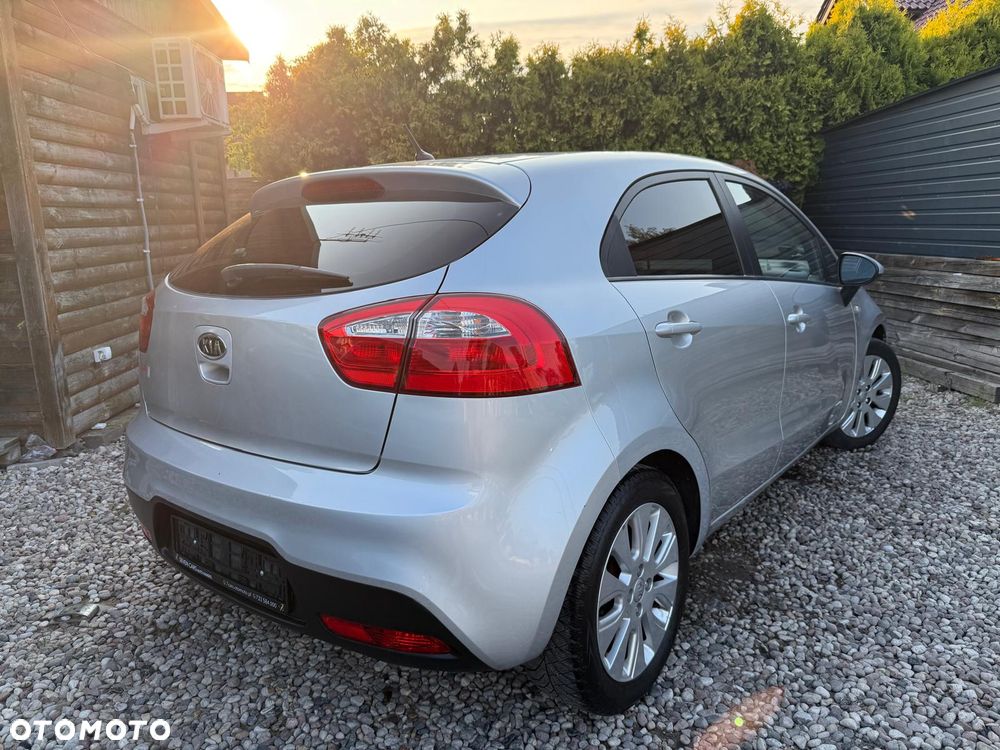 Kia Rio 1.2 Edition 7 - 5