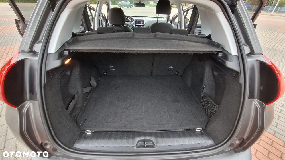 Peugeot 2008 1.6 BlueHDi Style - 22