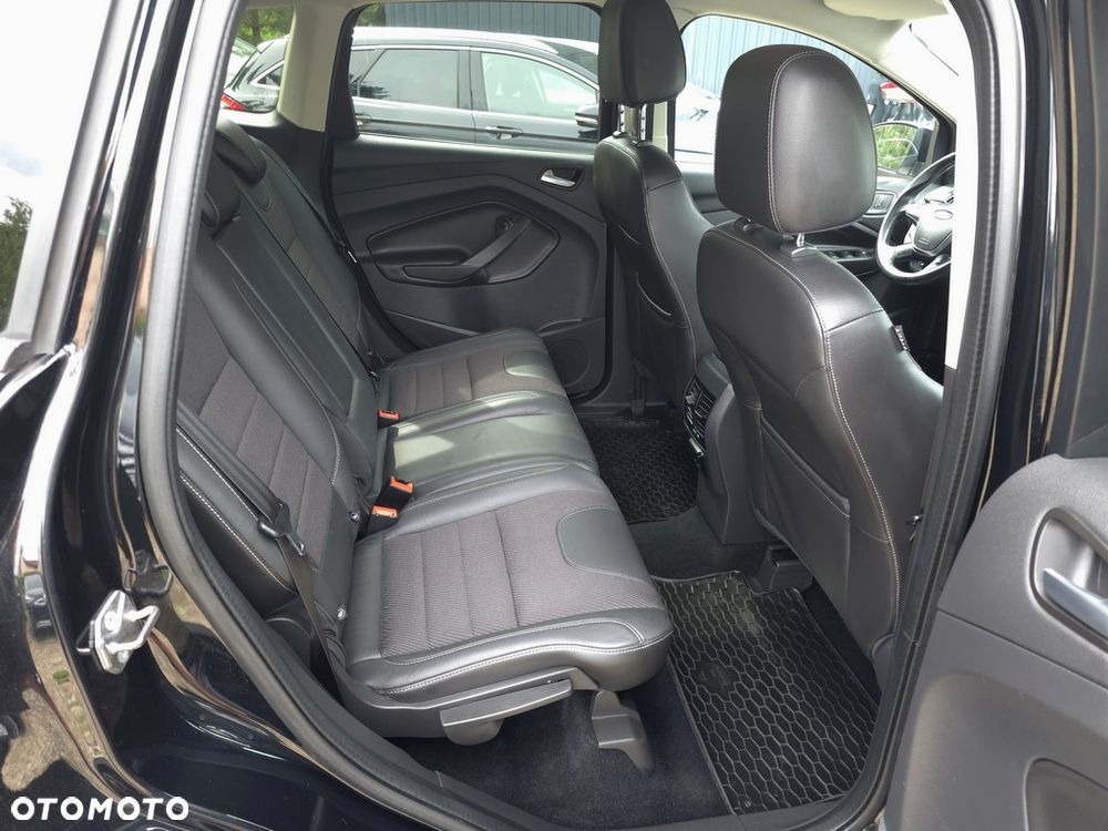 Ford Kuga 2.0 TDCi FWD Titanium - 11