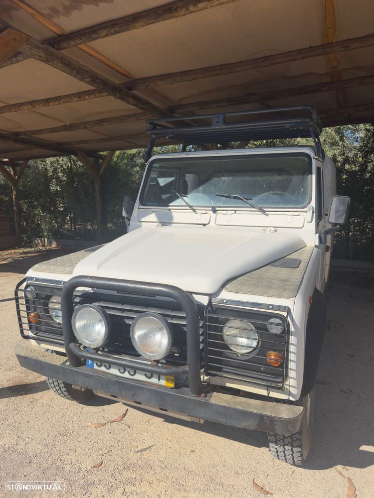 Land Rover Defender - 11