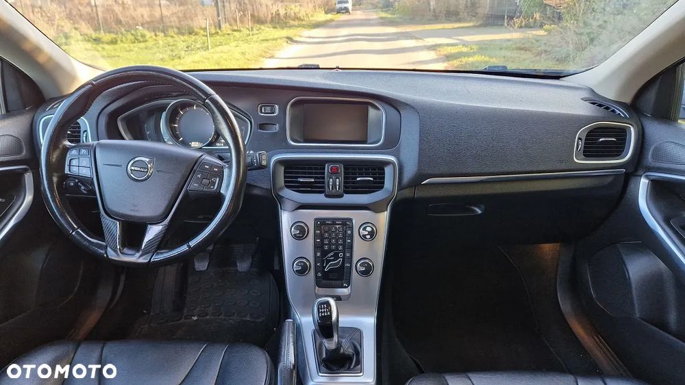 Volvo V40 D2 Drive-E Ocean Race - 5