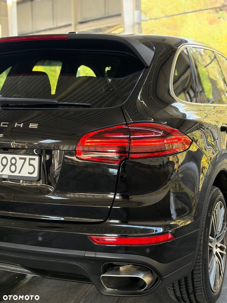 Porsche Cayenne Standard - 14