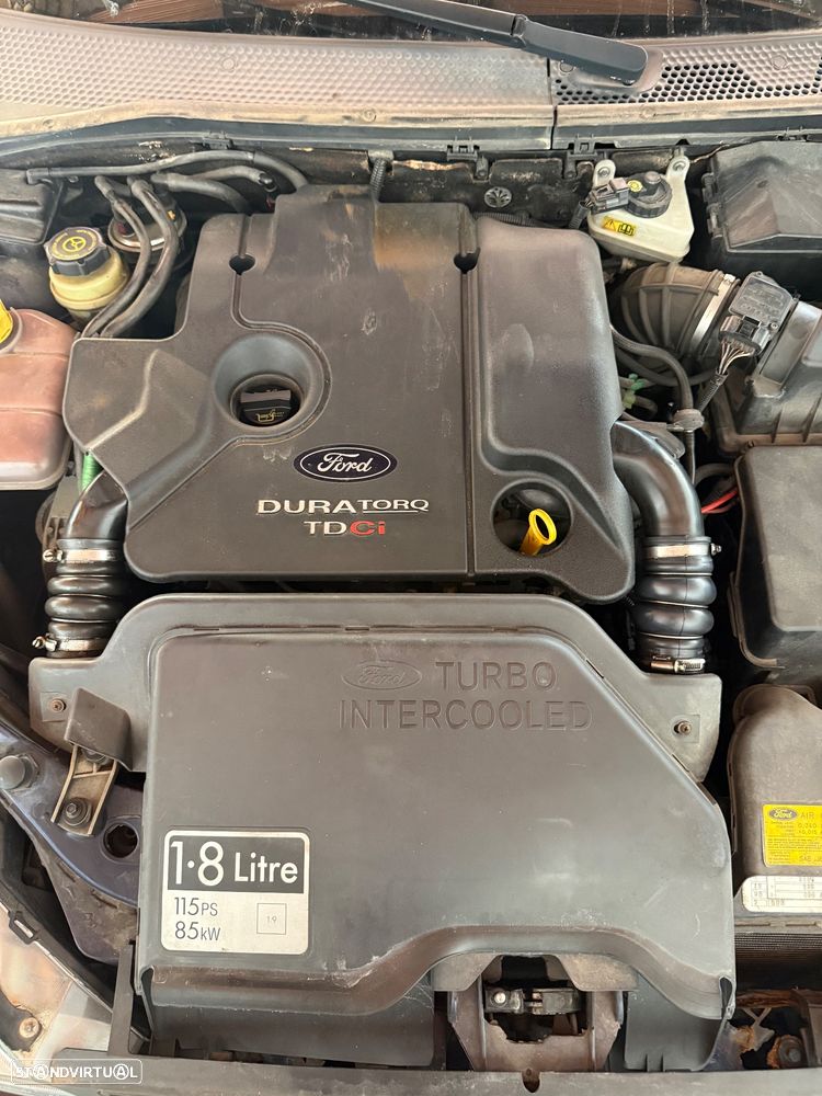 Ford Focus - 12
